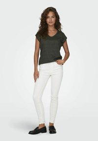 ONLY ONLSILVERY V NECK NOOS - Camiseta básica - rosin