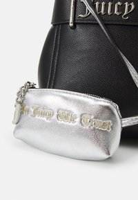 Juicy Couture JASMINE SET - Borsa a mano - black