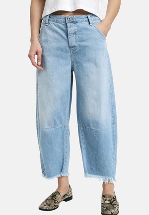 PLEASE, JEANS BALOON FIT CROPPED SFRANGIATO DONNA AZZURRO PLEASE - Jeans baggy - azzurro