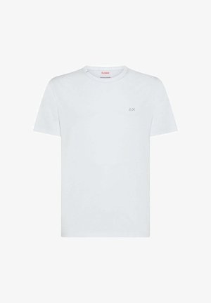 T-shirt bianco in cotone con scollatura rotonda e maniche corte. Presenta un piccolo logo grigio sul lato sinistro del petto. Tessuto morbido.