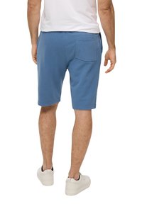s.Oliver MIT ELASTIKBUND - Pantalones deportivos - hellblau