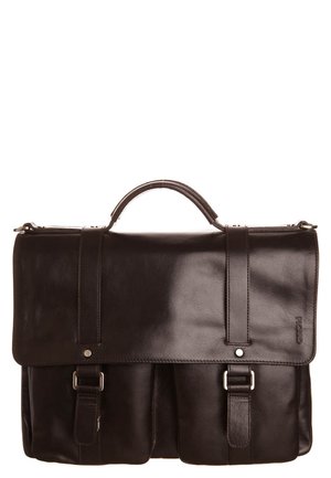 Briefcase - cafe