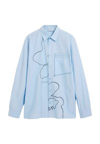 Hele sinine nööpidega puuvillane särk, millel on must abstraktne joonistus ja rinnatasku tikandiga detailidega.