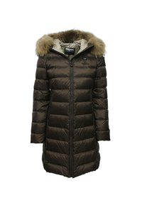 Cappotto puffo marrone con cappuccio foderato in pelliccia sintetica, chiusura con zip, maniche lunghe e motivo di trapuntatura orizzontale. Materiale esterno liscio e lucido.