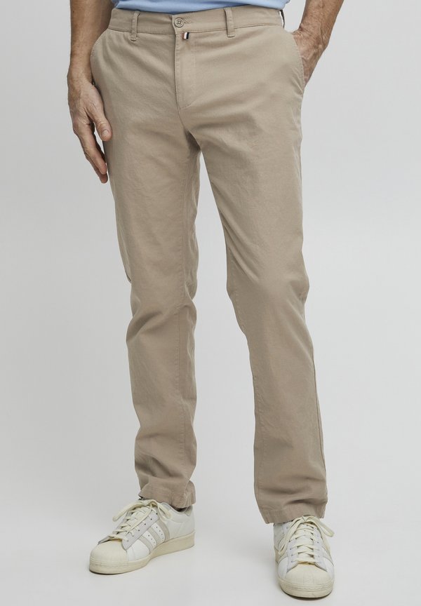 FQSNORRE REGULAR FIT - Chinos - coriander