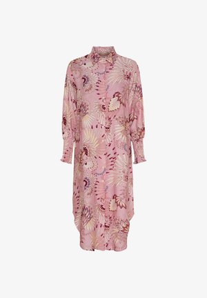 Langærmet skjortekjole med lyserød baggrund og abstrakt blomsterprint i nuancer af beige, vinrød og lilla, med rynkede manchetter.