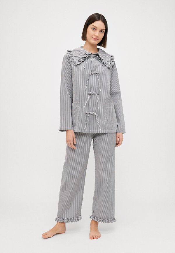 LYBID PAJAMA WITH RUFFLED COLLAR - Pyjama set2