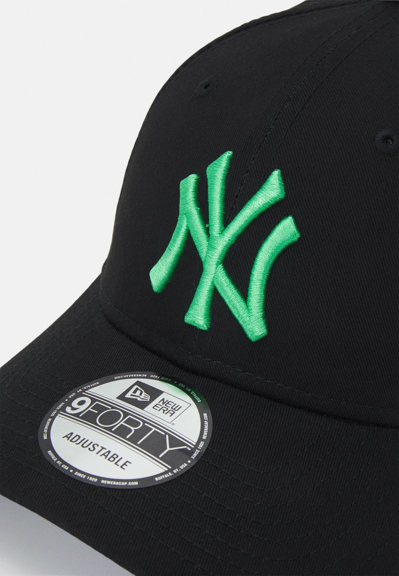 Damen Mützen | New Era LEAGUE ESSENTIAL 9FORTY UNISEX Cap black/schwarz - RV31568 Damen Mützen | New Era LEAGUE ESSENTIAL 9FORTY UNISEX Cap black/schwarz - RV31568