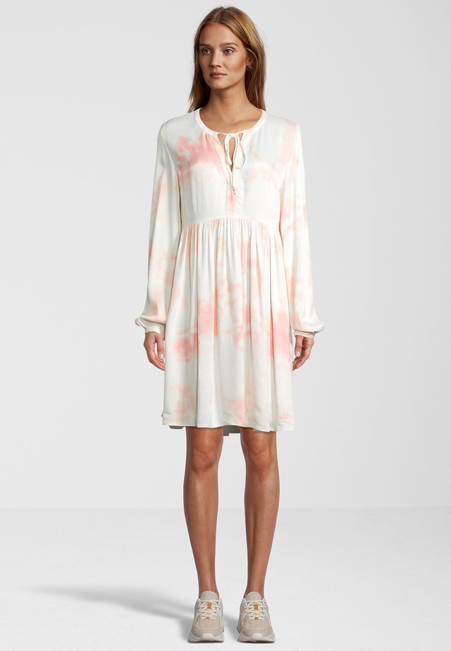 IM BATIK-LOOK - Vestito estivo - off-white/ light pink