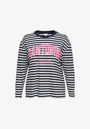 Ilgas rankovėmis tamsiai mėlynas ir baltas dryžuotas marškinėlis su rožiniais užrašais „SANTORINI“, „YACHT CLUB“ ir „SUMMER OF LOVE“ priekyje.