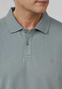 s.Oliver Poloshirt - schiefergrau