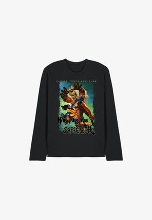 Schwarzes Langarm-T-Shirt mit farbenfrohem Motiv von Wolverine im Kampf gegen Sabretooth und fettem Text über und unter der Illustration.