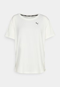 Witte korte mouwen t-shirt van zachte stof, met een ronde hals en een klein zwart Puma-logo op de linkerborst.