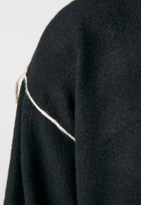 Don't Waste Culture TATU UNISEX - Pulover - black