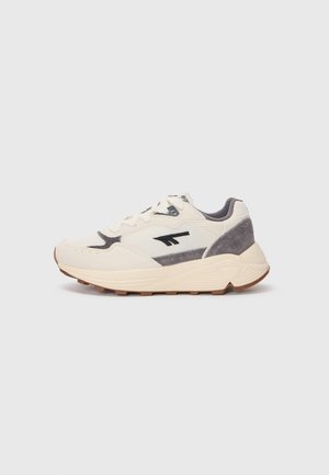 SHADOW UNISEX - Trainers - gardenia/thunderstorm/black