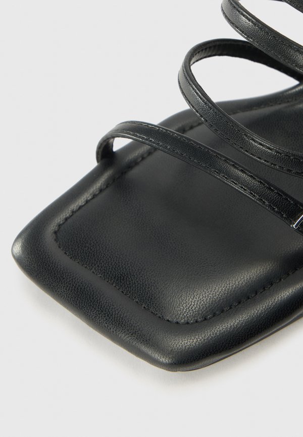 CLERIE - Heeled mules2