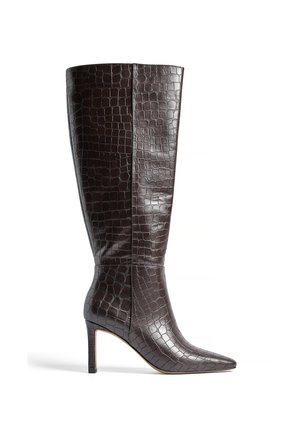 SQUARED TOE CROC PATTERN - Overknees - dk brown