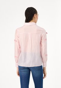 Sister Jane BERTIE SHIRT - Bluza z gumbi - pink