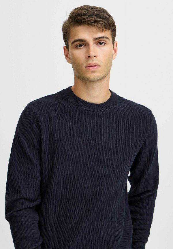 CFKARL 0160 structured crew neck knit - Jumper3