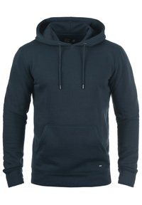 Unselected, insignia b