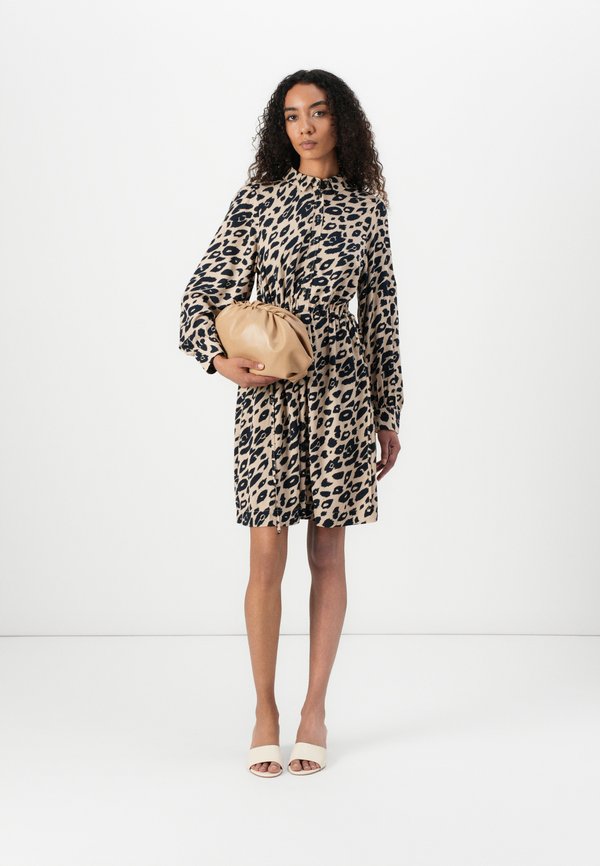 LEONARDIE  - Shirt dress - doeskin3
