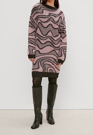 Strikkjoler - apricot