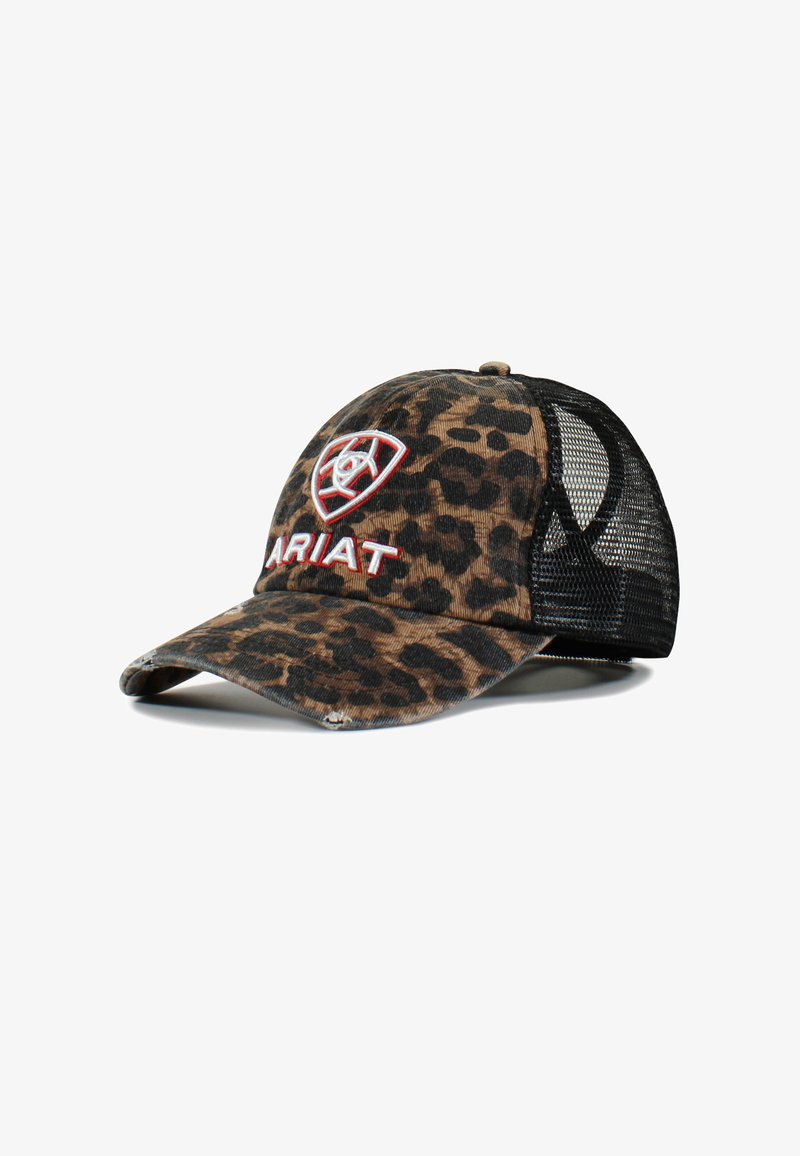 Casquette de baseball à imprimé léopard avec dos en mesh noir, présentant un logo "ARIAT" brodé en blanc et rouge sur le panneau avant.