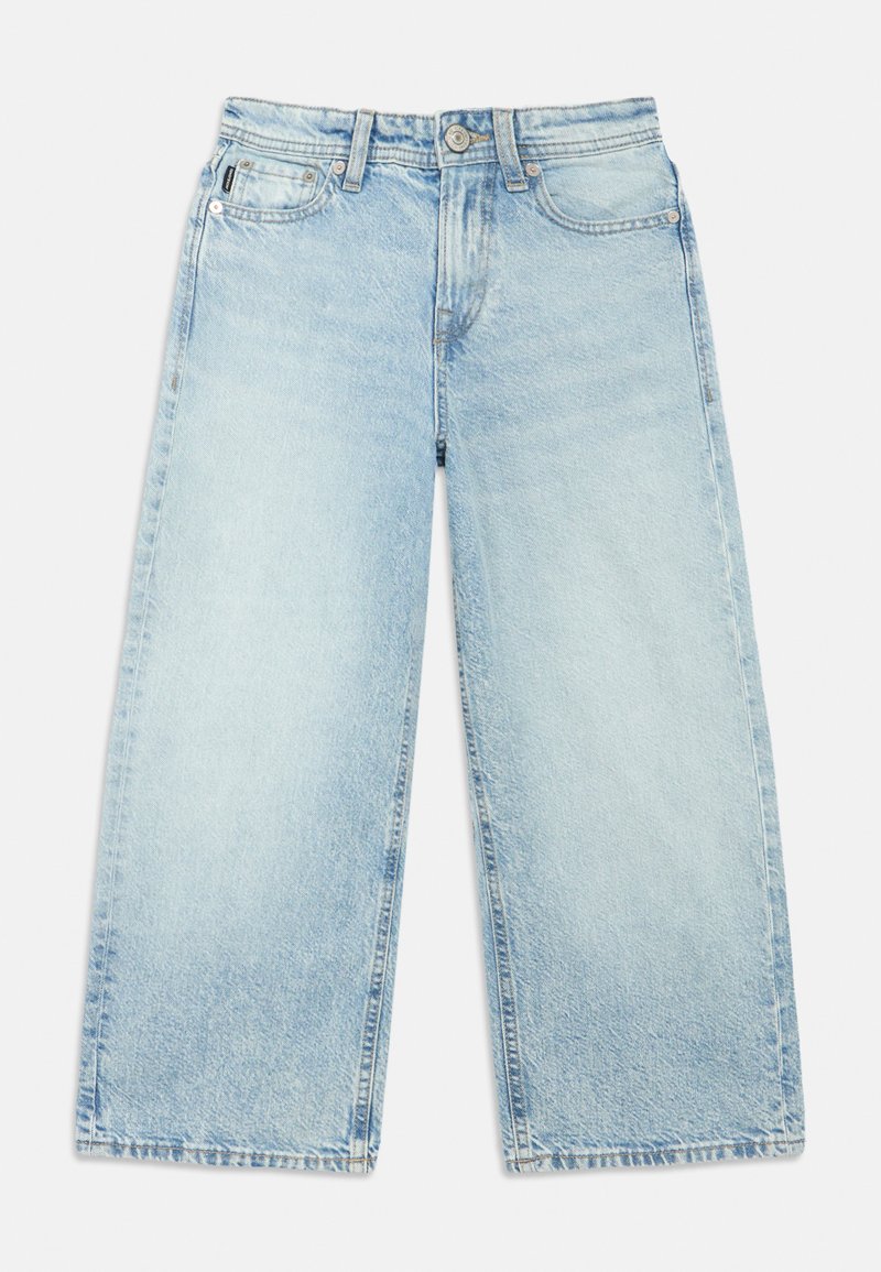 Φαρδιά τζιν σε ανοιχτό μπλε χρώμα με ψηλή μέση, κατασκευασμένα από denim. Διαθέτουν κλασικό σχέδιο με πέντε τσέπες και διακριτική ξεθώριαση σε όλο το ύφασμα.