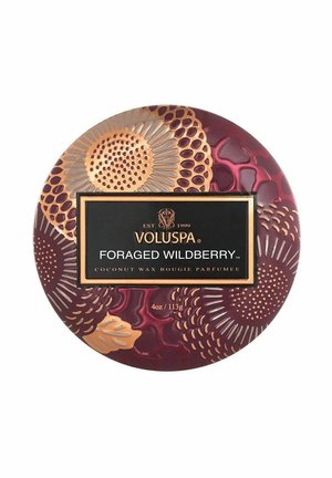VOLUSPA DECORATIVE TIN CANDLE FORAGED WILDBERRY 113G - Doftljus - purple