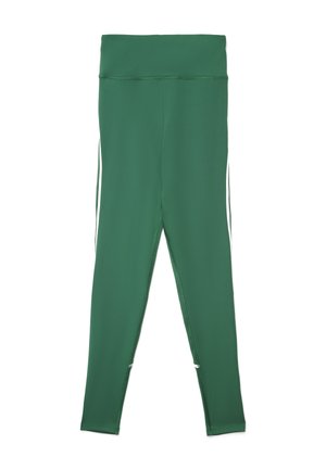 Grüne Sportleggings mit hohem Bund, aus leichtem, elastischem Stoff, mit weißen Seitenstreifen und glatter Textur.