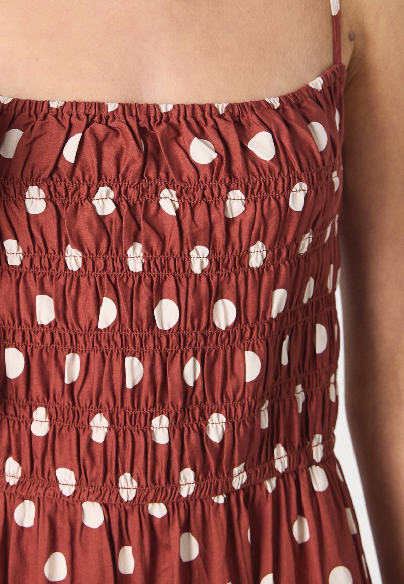 GAP SMOCKED - Day dress - brown dot/brown - Zalando