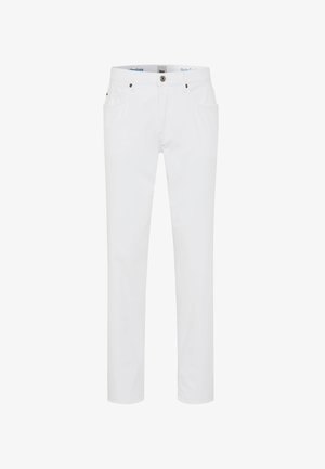 Hvide slim-fit jeans med forlommer, knap- og lynlåslukning samt bæltestropper, vist mod en ensfarvet hvid baggrund.