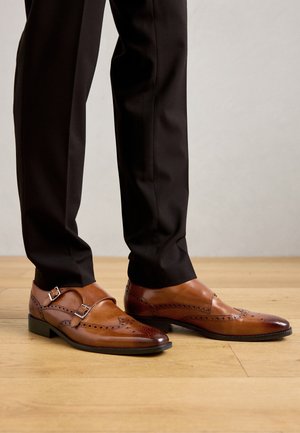 MARTIN 2 - Chaussons - cognac