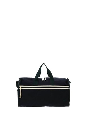 Bolsa de deporte rectangular negra con cremallera blanca en el bolsillo delantero y asas negras en la parte superior, aislada sobre fondo blanco.