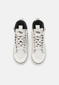 Vans SK8-HI MTE - Sapatilhas de cano alto - marshmallow