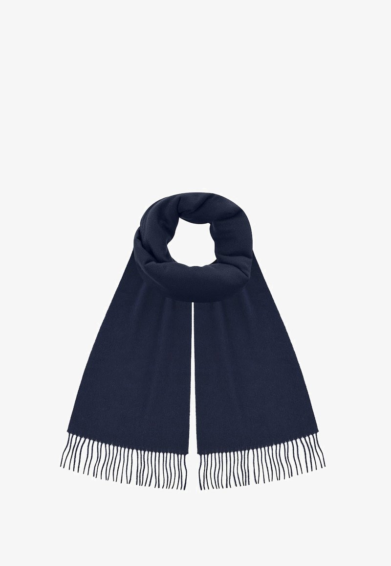 Granatowy szalik wykonany z miękkiego materiału. Ma frędzlowane krawędzie, gładką teksturę i długi, prostokątny kształt, idealny do owinięcia.