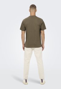 Only & Sons ONSFRED TEE - Basic T-shirt - caribou