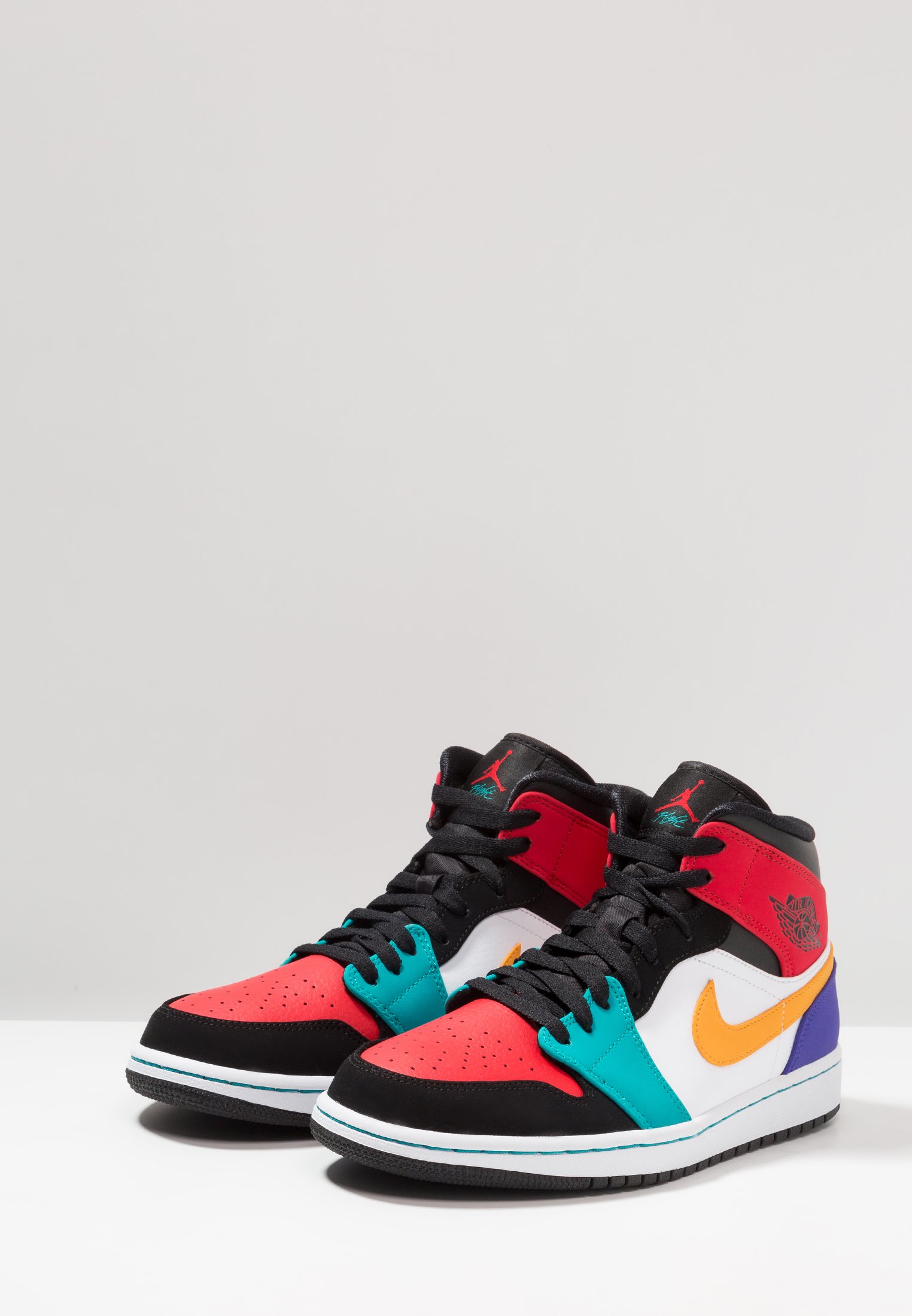 air jordan colorate