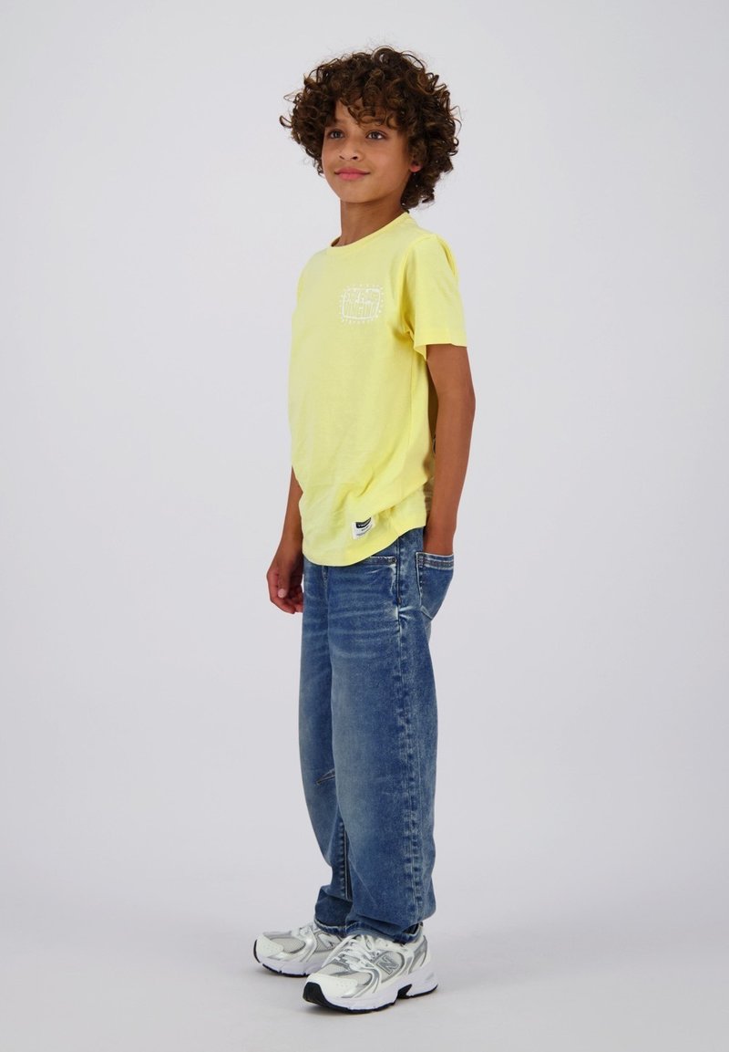 VINGINO T-shirt print geel VINGINO T-shirt print geel