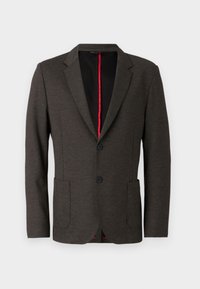Unselected, medium brown