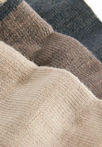 Next 3 PAIR MAGIC SET - REGULAR FIT - Manoplas - neutral