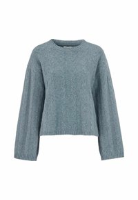 Vaaleansininen neulepusero, jossa on palmikkokuvio, pyöreä pääntie ja pitkät, leveät hihat. Pehmeä rakenne ja vyötärölle ulottuva lyhyt malli.