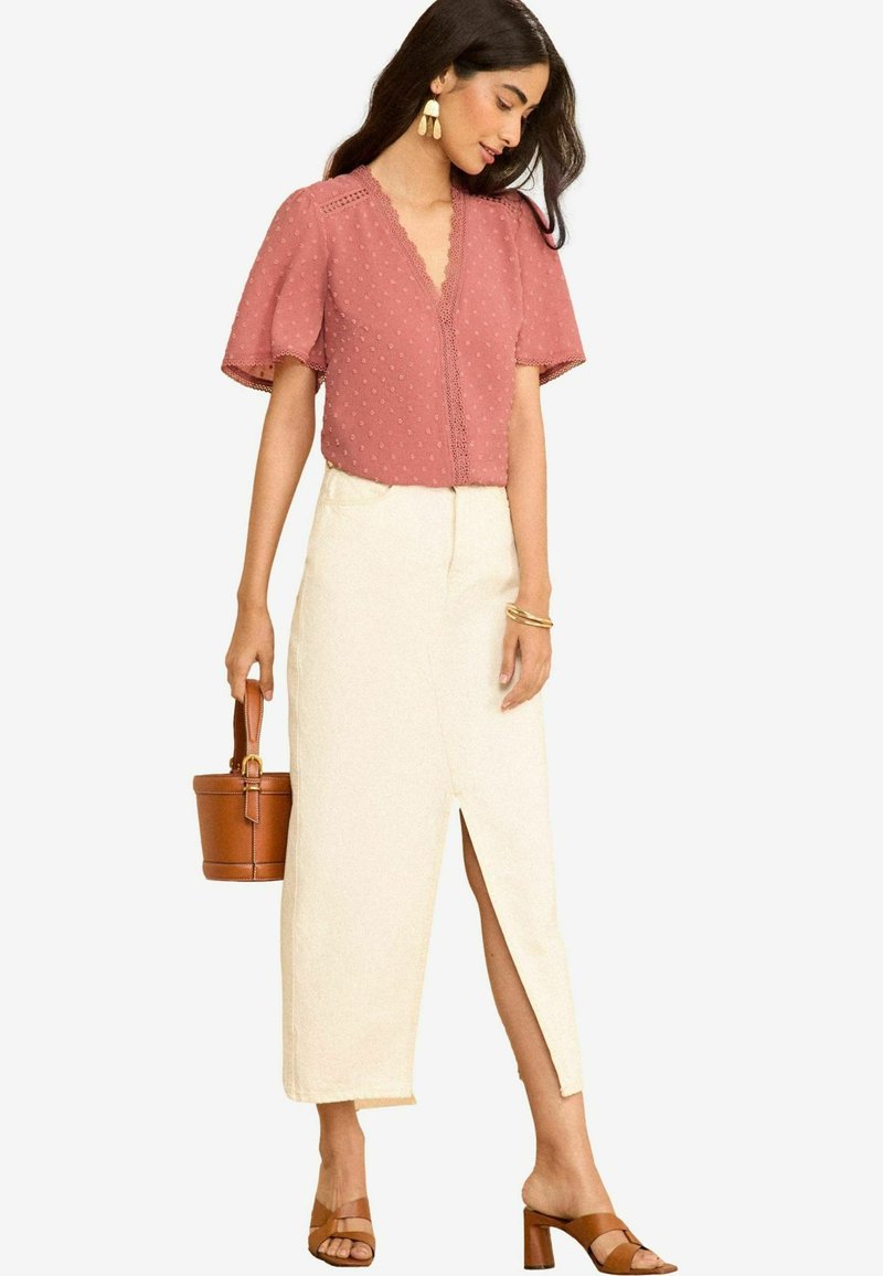 Love & Roses DOBBY FLUTTER SLEEVE REGULAR FIT - Bluse - pink