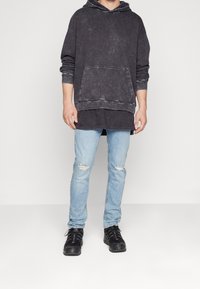 YOURTURN Jersey con capucha - black