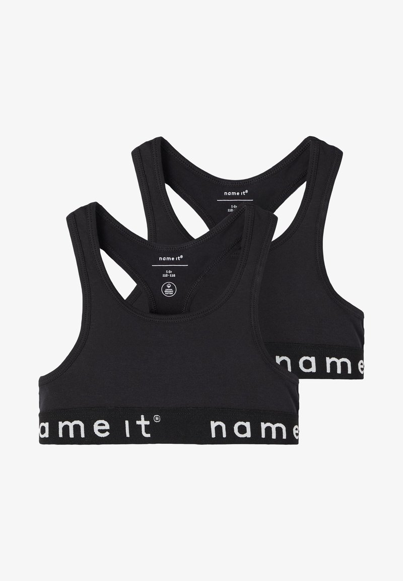 Sutiene sportive negre din bumbac cu un design racerback. Prezintă o bandă elastică lată cu "name it" scris cu litere albe. Două unități afișate.