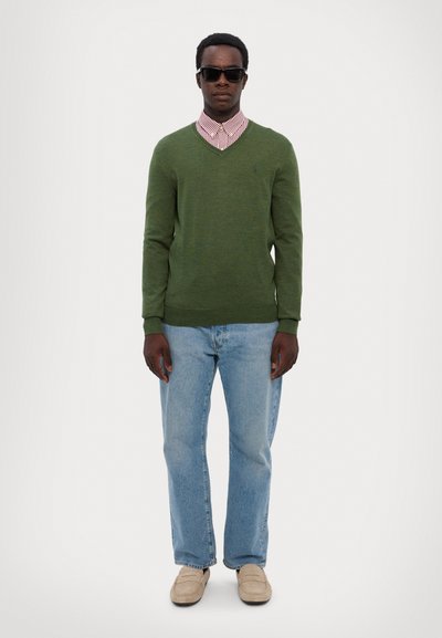Polo Ralph Lauren SLIM FIT WASHABLE WOOL V-NECK JUMPER - Camisola - classic olive heather