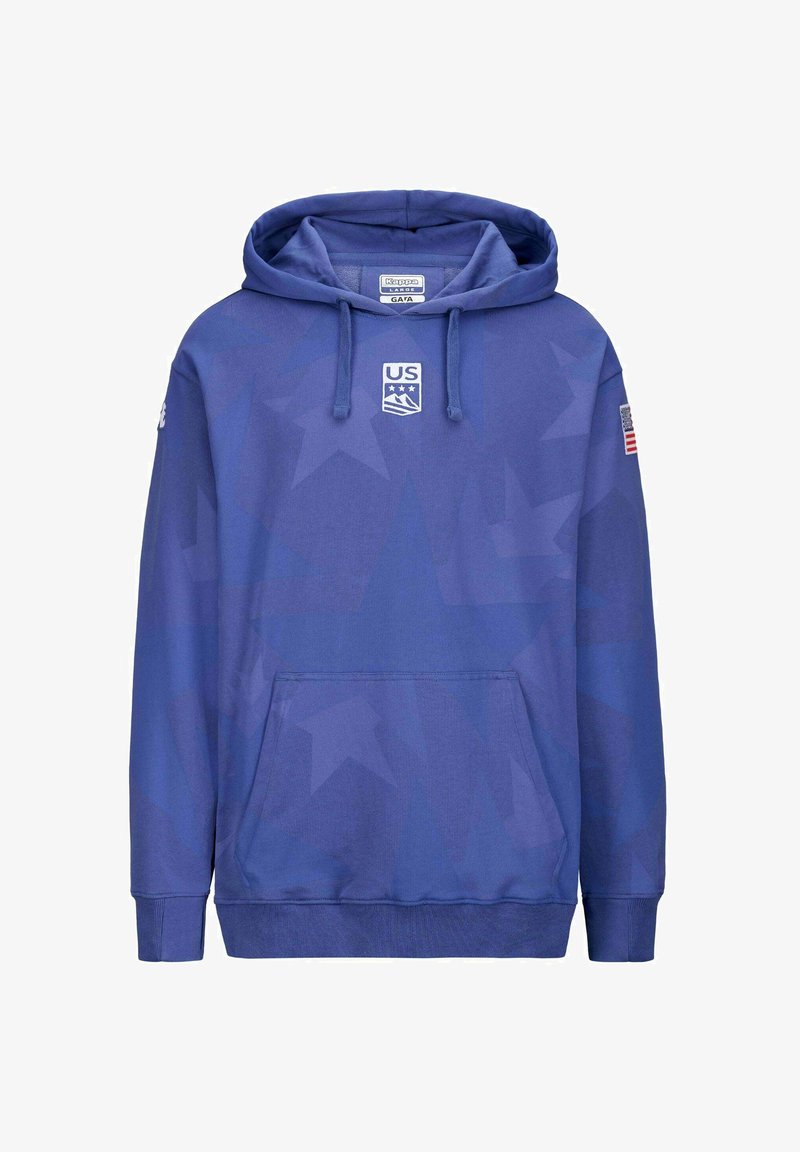 Felpa blu con cappuccio caratterizzata da un motivo a stelle, una tasca frontale e un logo con tre stelle. Include un patch a forma di bandiera sulla manica.