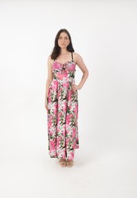 Blomster maxi kjole med pink og sort design, sweetheart halsudskæring og justerbare spaghetti stropper; lavet af letvægtsstof.