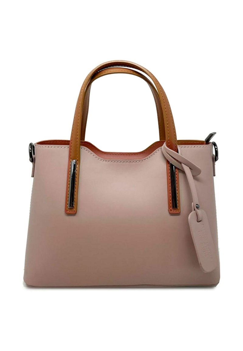 Bolso de mano de cuero rosa claro con asas y acentos en marrón, con una textura suave, una forma estructurada y una etiqueta desmontable.