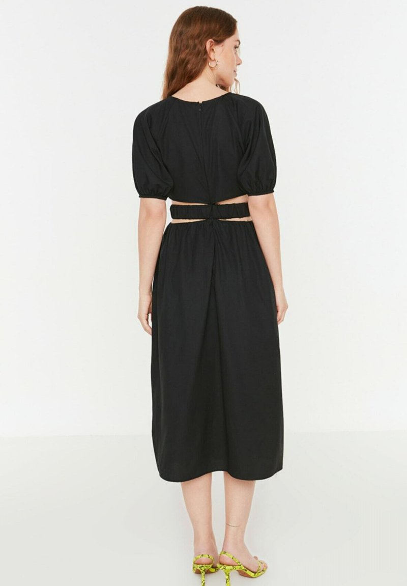 Damen Freizeitkleider | Trendyol PARENT Freizeitkleid black/schwarz - GV60794 Damen Freizeitkleider | Trendyol PARENT Freizeitkleid black/schwarz - GV60794
